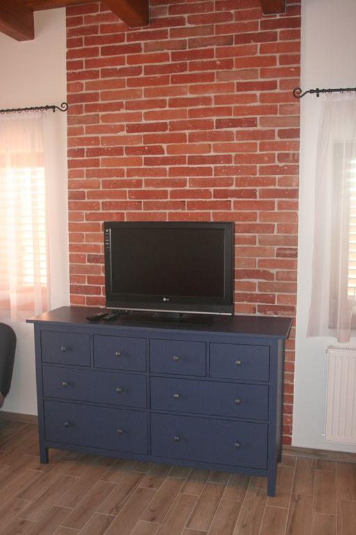 Malomko Apartman Zsira エクステリア 写真