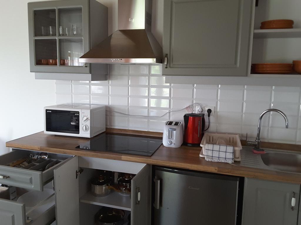 Malomko Apartman Zsira エクステリア 写真